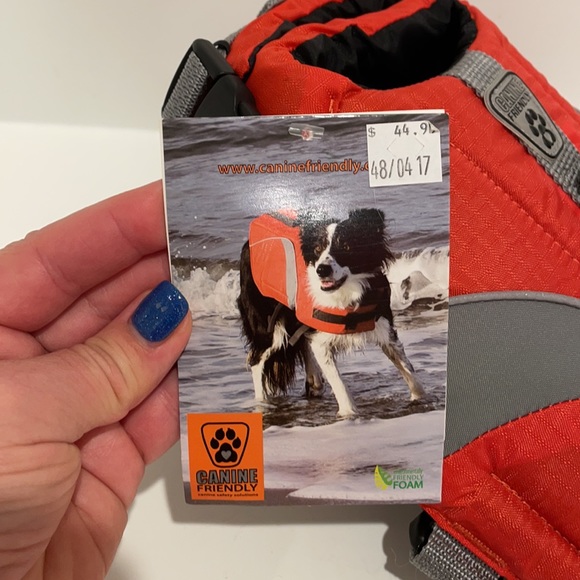Dog Life Jacket in Size XS - Picture 6 of 9